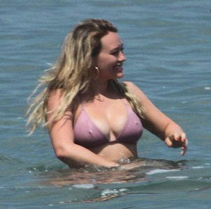 Hilary Duff nude #0054