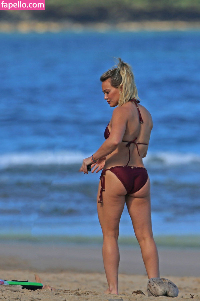 Hilary Duff leaked nude photo #0058 (Hilary Duff / hilaryduff / kylanharv)