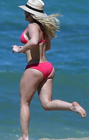 Hilary Duff nude #0483