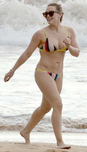 Hilary Duff nude #0489