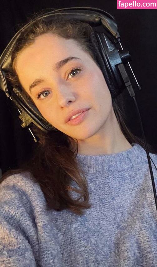 Holly Earl leaked nude photo #0028 (Holly Earl / earlisthename / hollyearl__)