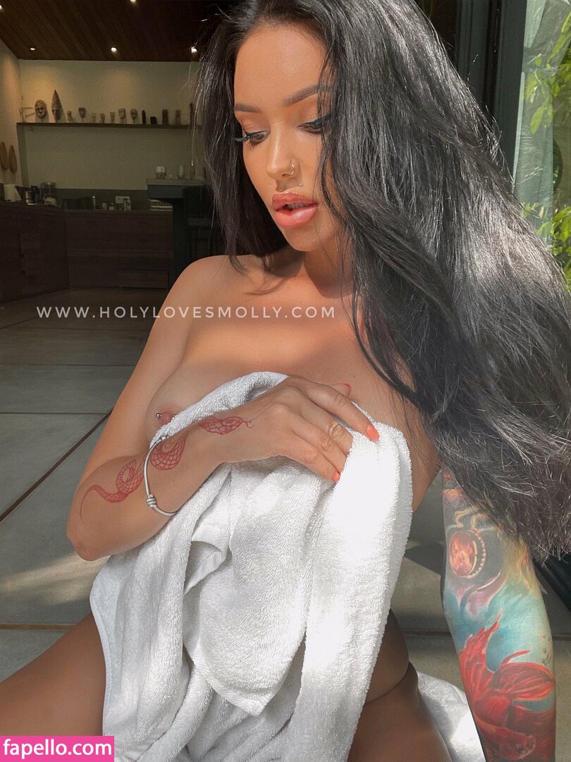 holylovesmolly leaked nude photo #0163 (holylovesmolly / hollymollyguacamolly)