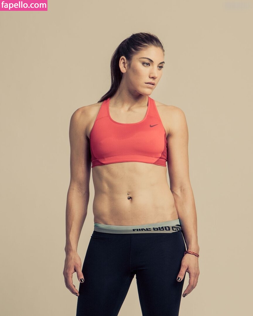 https://fapello.com/content/h/o/hope-solo/1000/hope-solo_0049.jpg