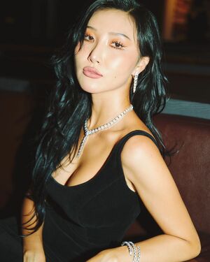 Hwasa nude #0075