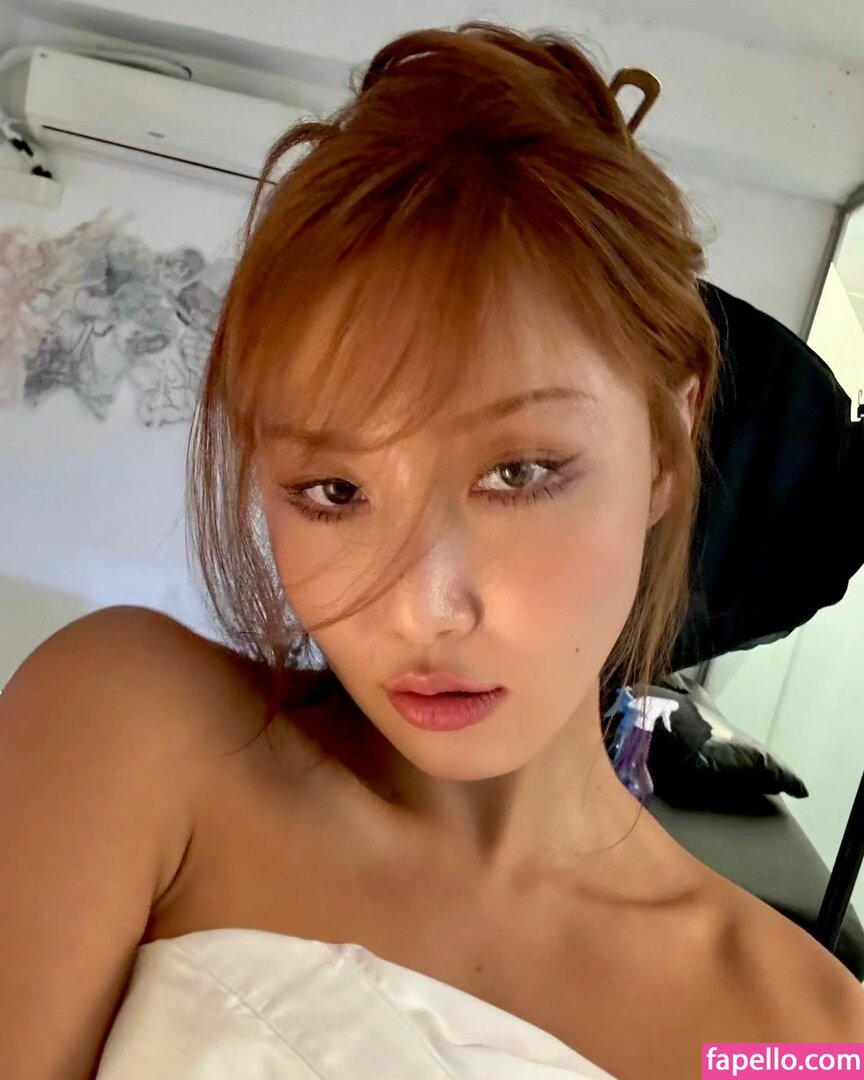 Hwasa leaked nude photo #0098 (Hwasa / _mariahwasa)