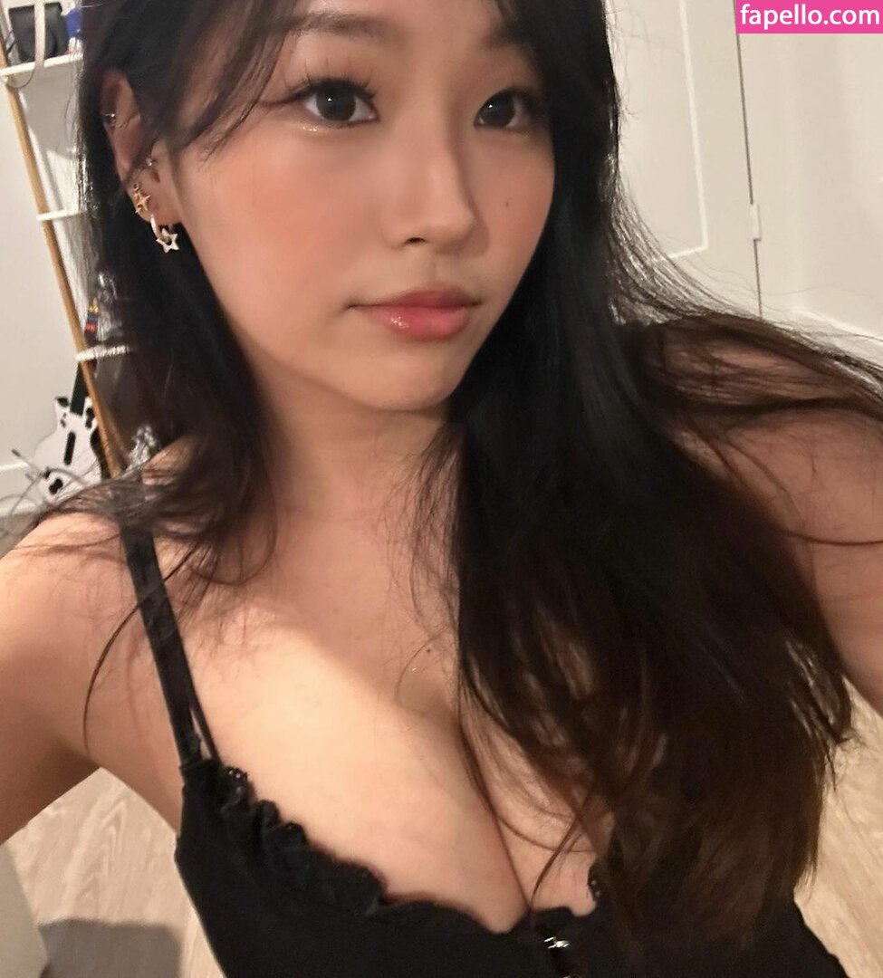 Hyoon leaked nude photo #0098 (Hyoon / Aikuros)