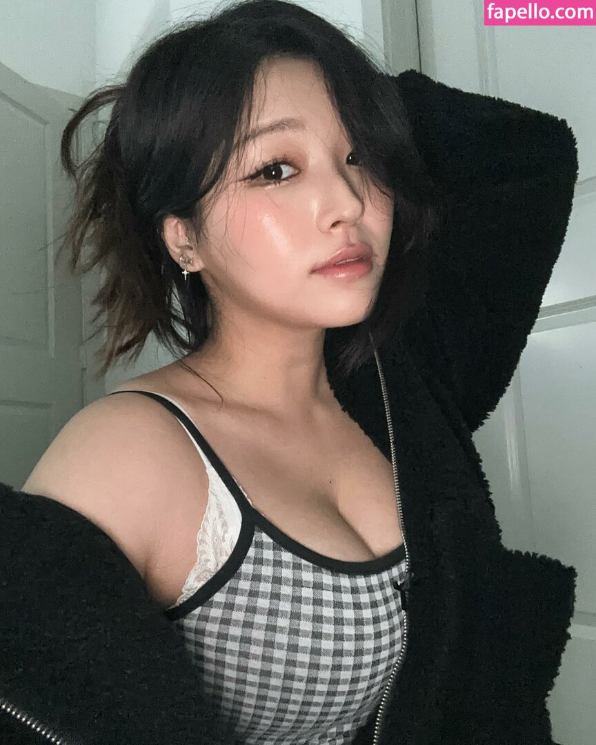 Hyoon leaked nude photo #0161 (Hyoon / Aikuros)