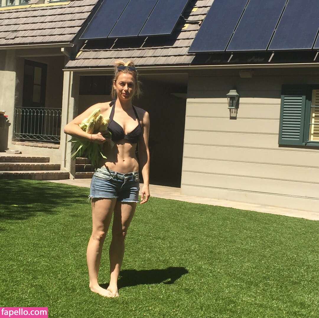 Iliza Shlesinger leaked nude photo #0112 (Iliza Shlesinger / ilizas)