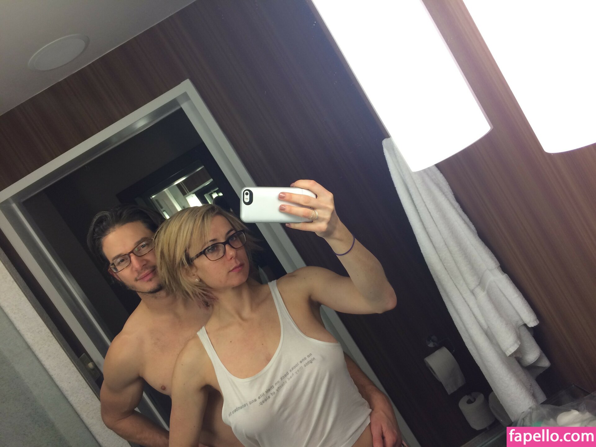 Iliza Shlesinger leaked nude photo #0191 (Iliza Shlesinger / ilizas)