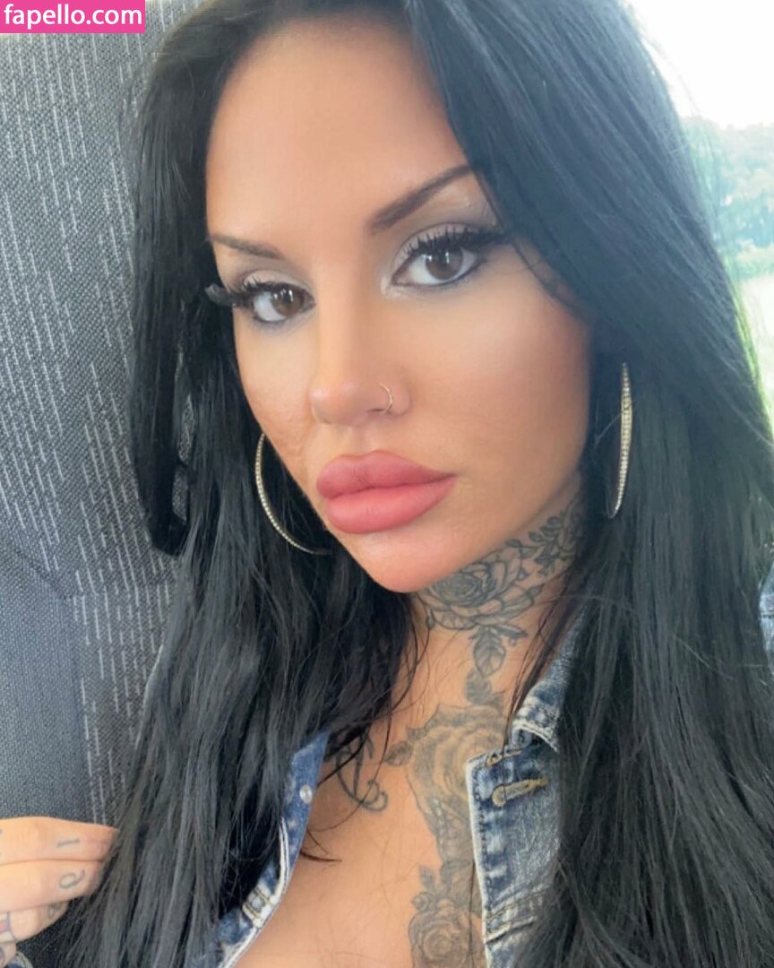 Hayley Jane / Inkedup_doll / hailey14xoxo Nude Leaked OnlyFans Photo #4 -  Fapello