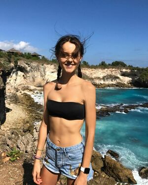 Isabelle Cornish nude #0049