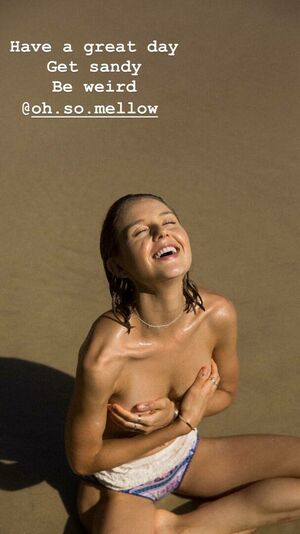 Isabelle Cornish nude #0075