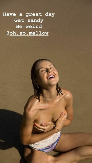 Isabelle Cornish nude #0189