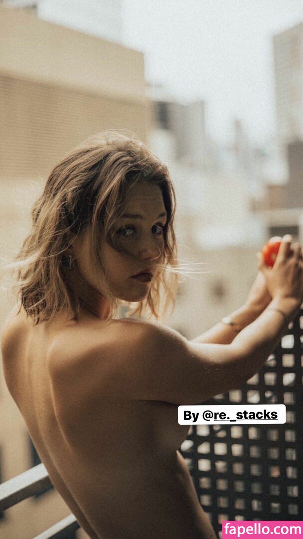 Isabelle Cornish leaked nude photo #0254 (Isabelle Cornish / isabellecornish)