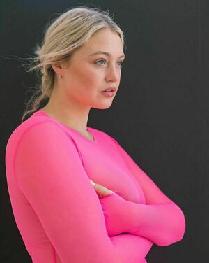 Iskra Lawrence nude #0339