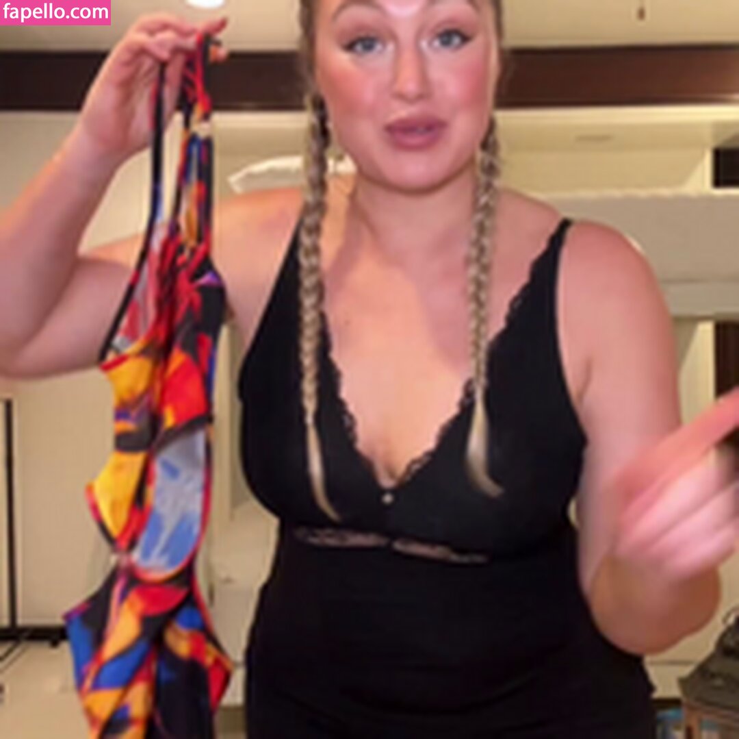 Iskra Lawrence leaked nude photo #0394 (Iskra Lawrence / iskra)