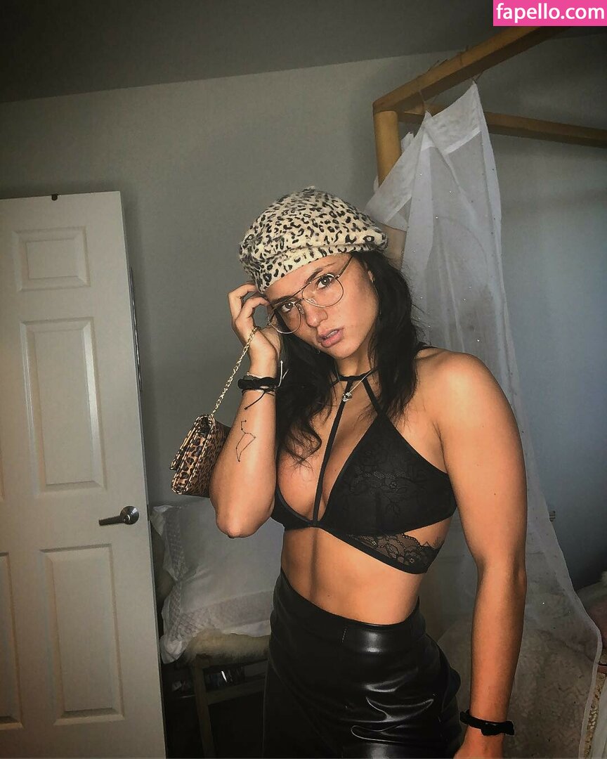 Jade Chynoweth leaked nude photo #0286 (Jade Chynoweth / jadebug98)