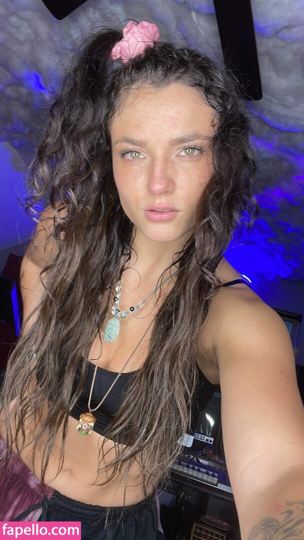 Jade Chynoweth leaked nude photo #0411 (Jade Chynoweth / jadebug98)