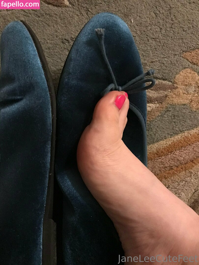 janeleecutefeet leaked nude photo #0007 (janeleecutefeet / jayleejanet)