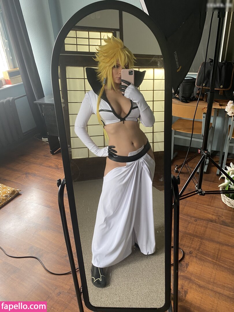 https://fapello.com/content/j/a/jannetincosplay/1000/jannetincosplay_0139.jpg