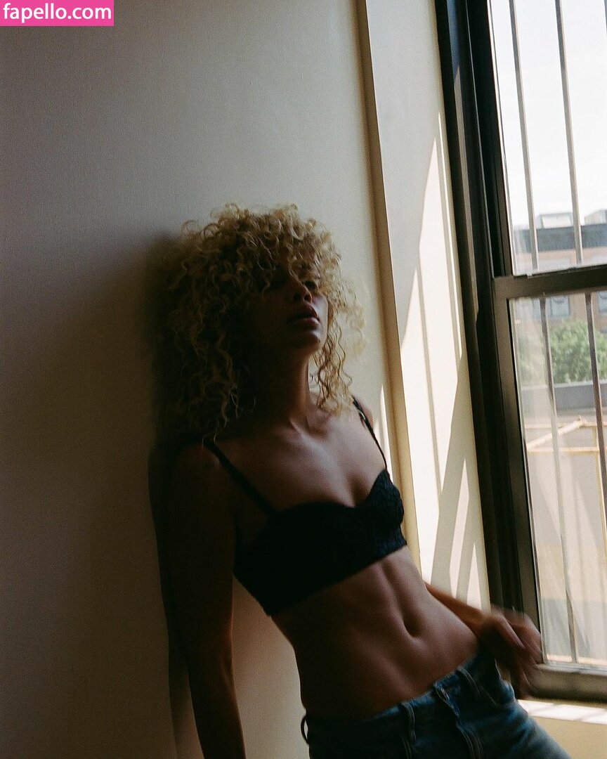 Jasmine Sanders leaked nude photo #0167 (Jasmine Sanders / Golden Barbie / golden_barbie / goldenbarbie)