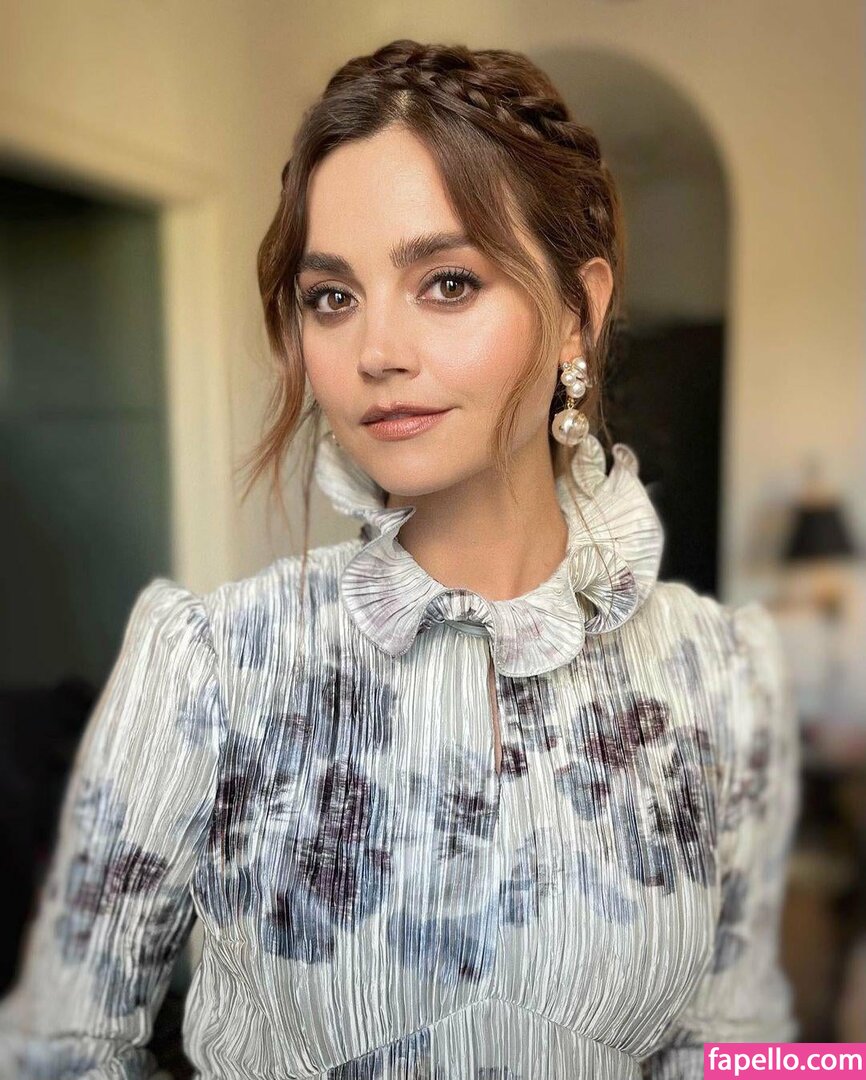 Jenna Coleman leaked nude photo #0010 (Jenna Coleman / jenna_coleman_)