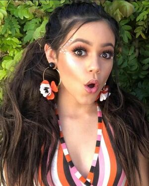 Jenna Ortega nude #0400