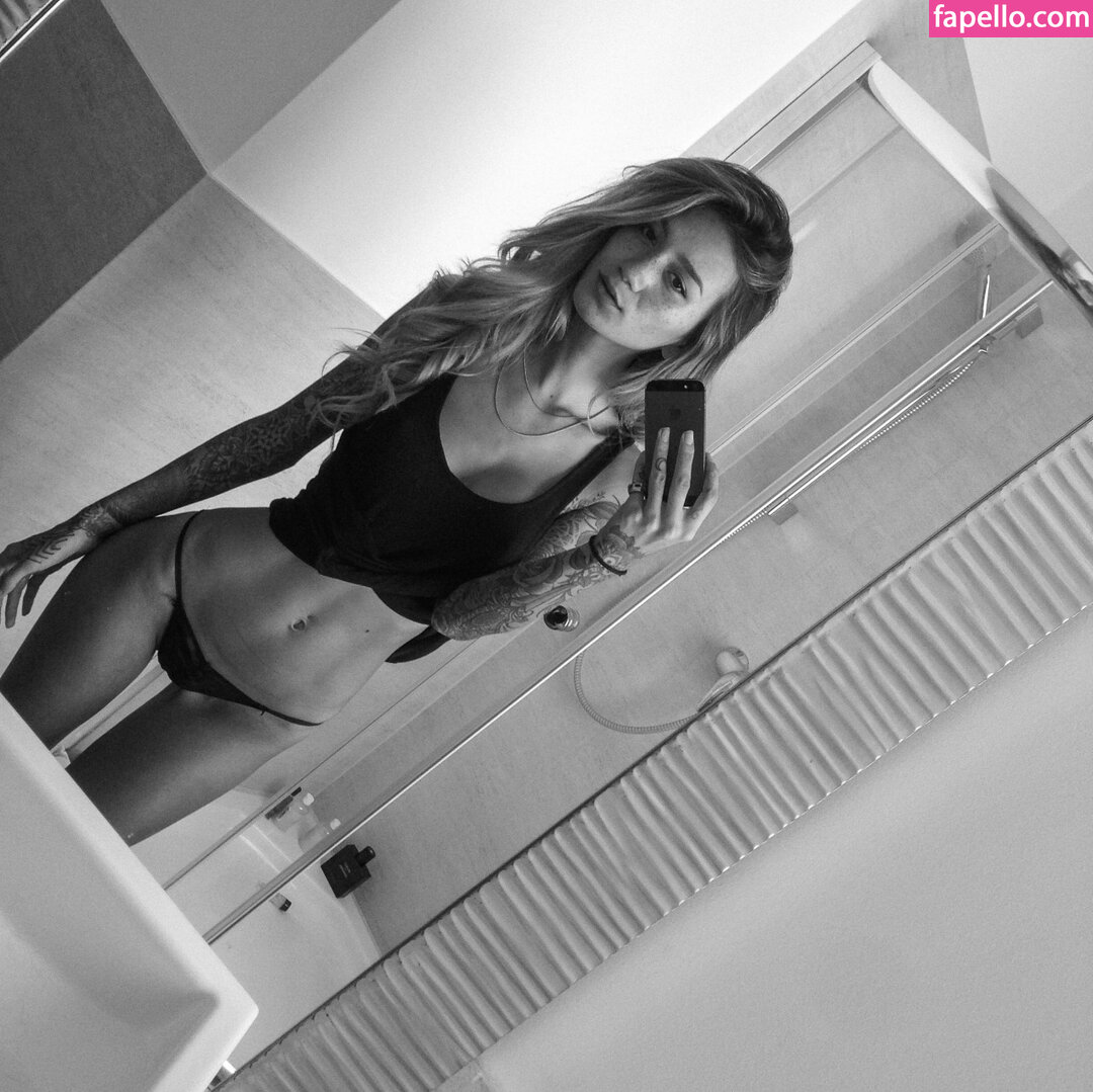 Jenna Yamamoto leaked nude photo #0020 (Jenna Yamamoto / GypsyOne)