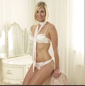 Jenni Falconer nude #0082