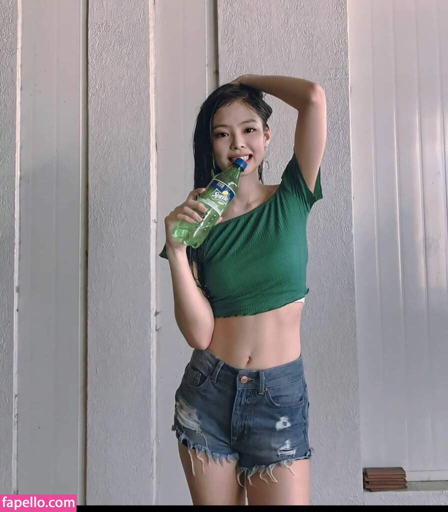 Jennie | BLΛƆKPIИK leaked nude photo #0059 (Jennie | BLΛƆKPIИK / Blackpink / jennierubyjane / sheflieshigh)