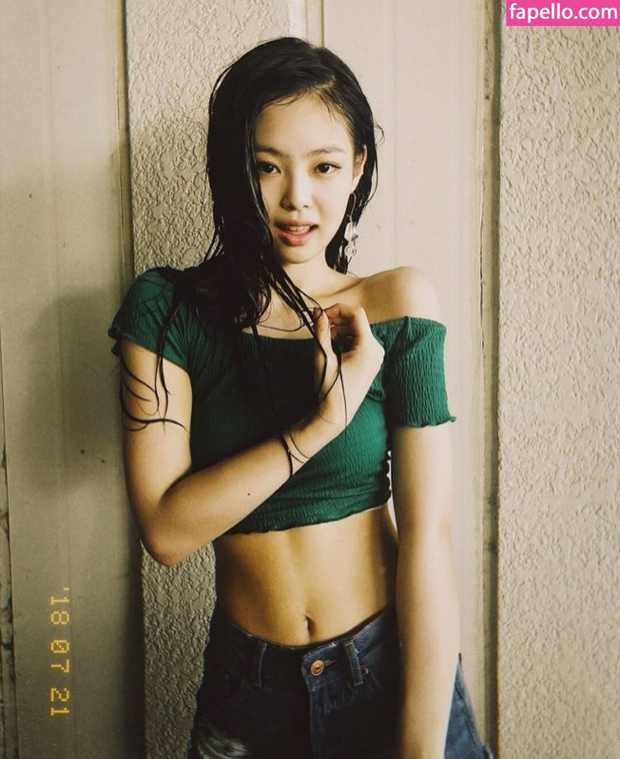 Jennie | BLΛƆKPIИK leaked nude photo #0060 (Jennie | BLΛƆKPIИK / Blackpink / jennierubyjane / sheflieshigh)