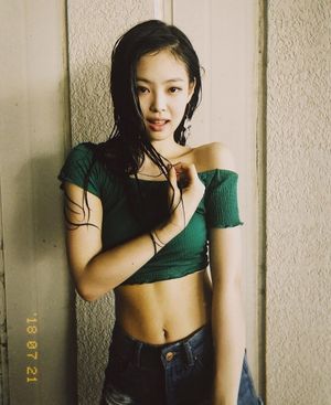 Jennie | BLΛƆKPIИK nude #0060