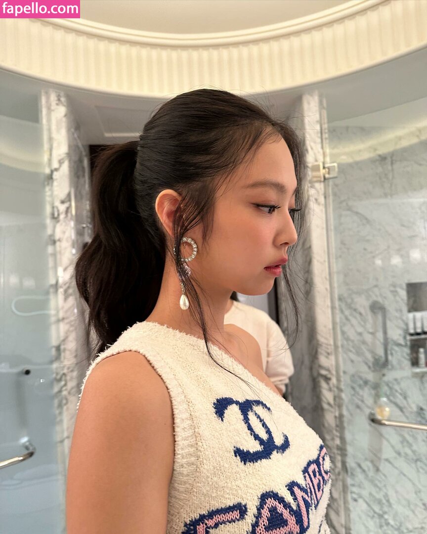 Jennie | BLΛƆKPIИK leaked nude photo #0238 (Jennie | BLΛƆKPIИK / Blackpink / jennierubyjane / sheflieshigh)