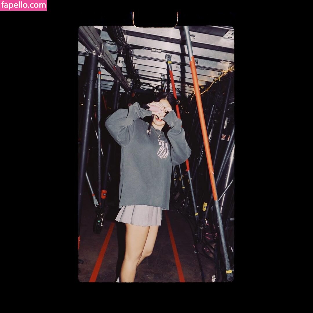 Jennie | BLΛƆKPIИK leaked nude photo #0305 (Jennie | BLΛƆKPIИK / Blackpink / jennierubyjane / sheflieshigh)