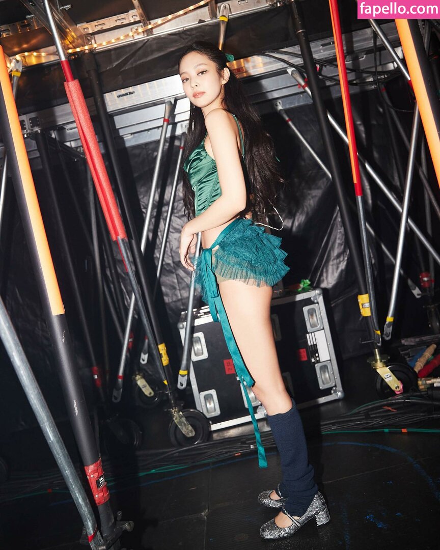 Jennie | BLΛƆKPIИK leaked nude photo #0310 (Jennie | BLΛƆKPIИK / Blackpink / jennierubyjane / sheflieshigh)