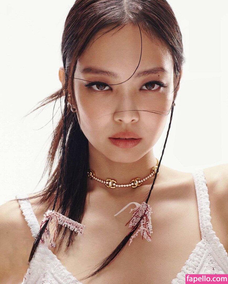 Jennie | BLΛƆKPIИK leaked nude photo #0318 (Jennie | BLΛƆKPIИK / Blackpink / jennierubyjane / sheflieshigh)