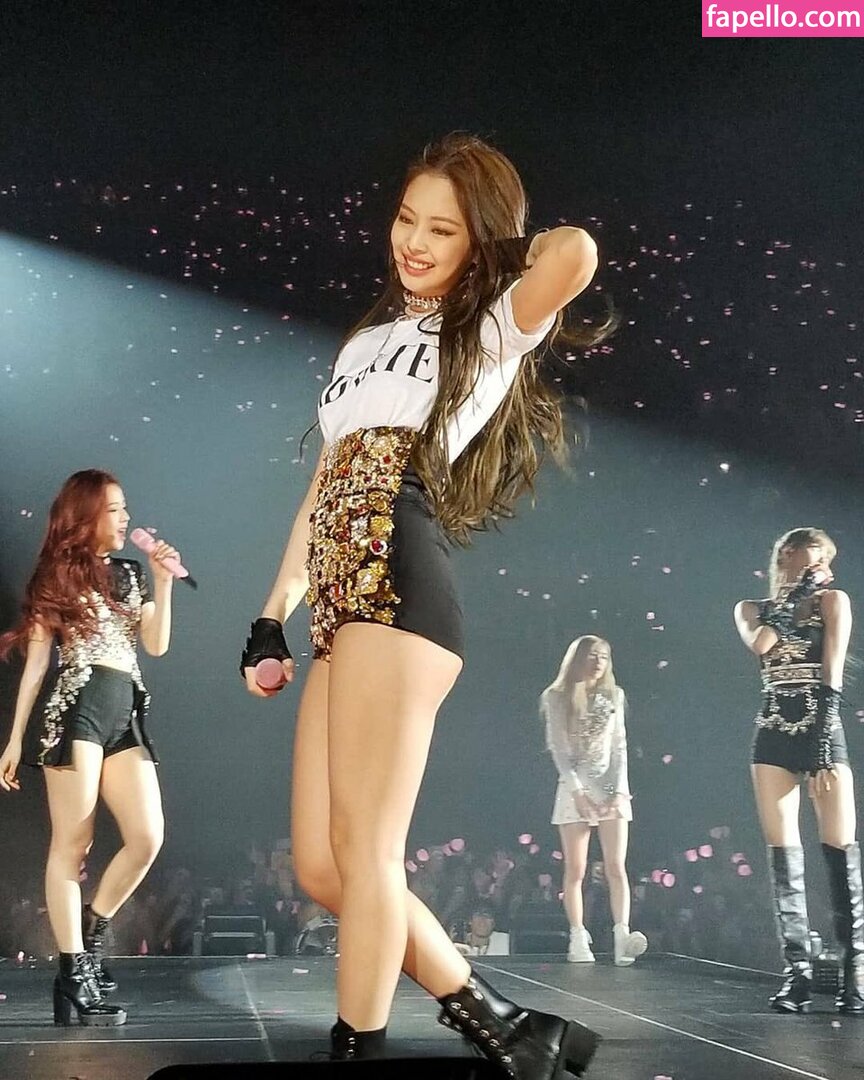 Jennie | BLΛƆKPIИK leaked nude photo #0344 (Jennie | BLΛƆKPIИK / Blackpink / jennierubyjane / sheflieshigh)