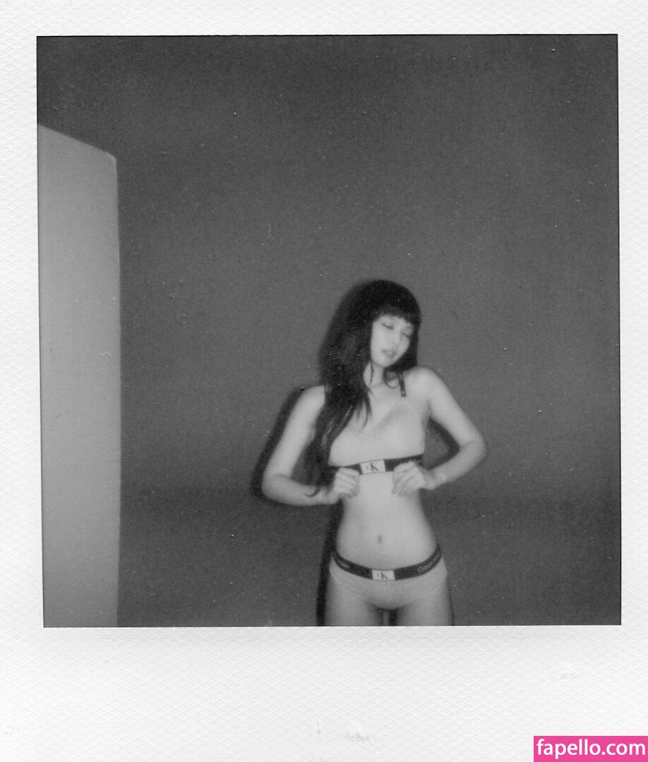 Jennie | BLΛƆKPIИK leaked nude photo #0395 (Jennie | BLΛƆKPIИK / Blackpink / jennierubyjane / sheflieshigh)