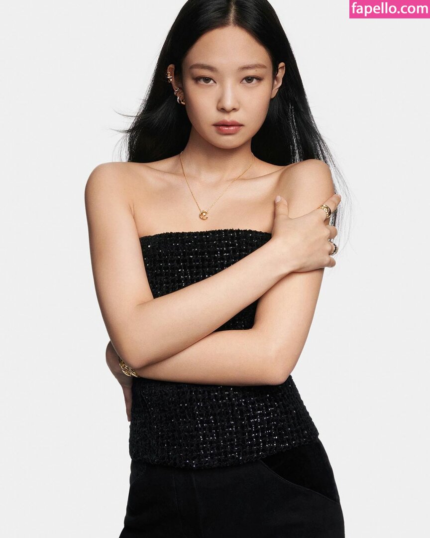 Jennie | BLΛƆKPIИK leaked nude photo #0431 (Jennie | BLΛƆKPIИK / Blackpink / jennierubyjane / sheflieshigh)