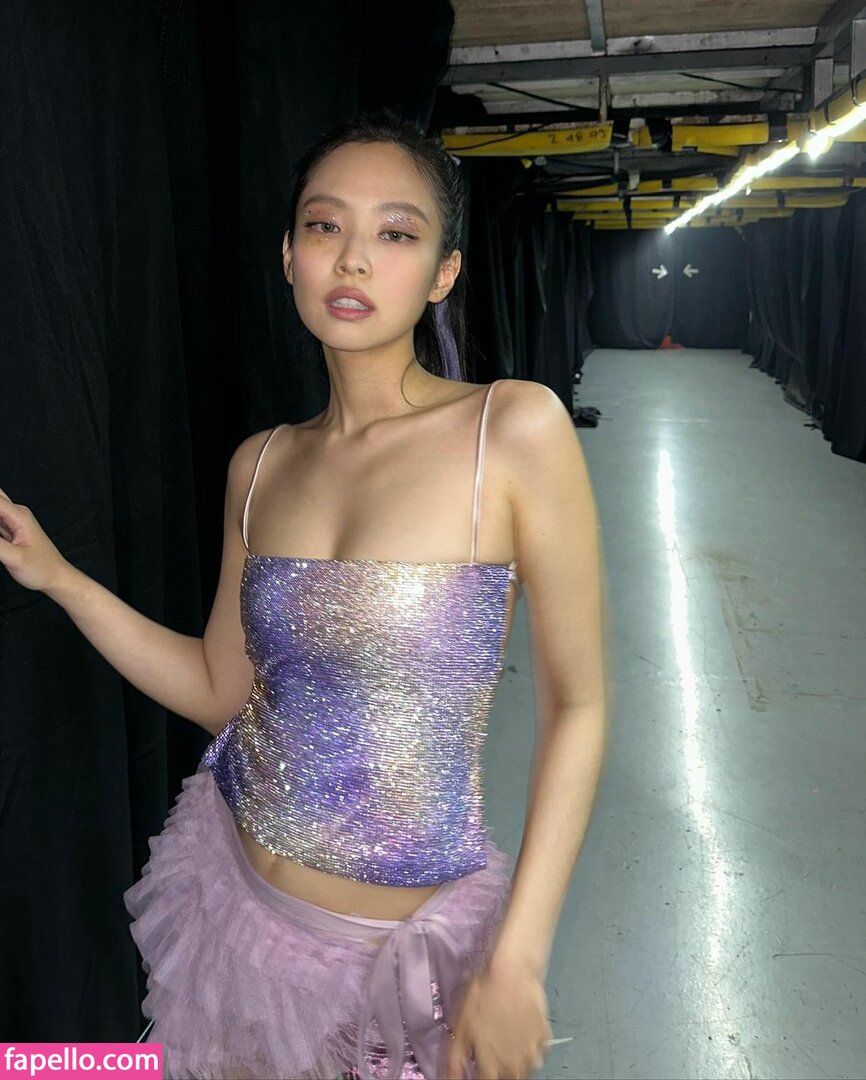 Jennie | BLΛƆKPIИK leaked nude photo #0448 (Jennie | BLΛƆKPIИK / Blackpink / jennierubyjane / sheflieshigh)