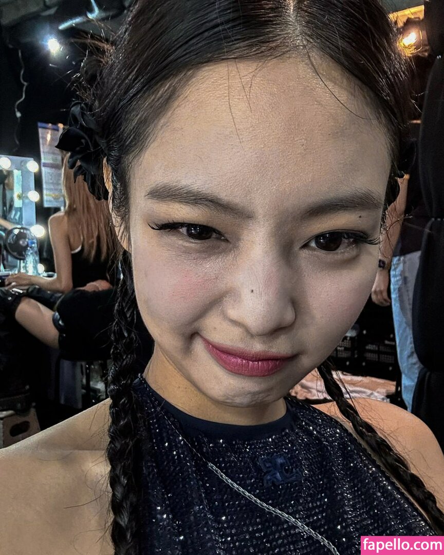 Jennie | BLΛƆKPIИK leaked nude photo #0522 (Jennie | BLΛƆKPIИK / Blackpink / jennierubyjane / sheflieshigh)