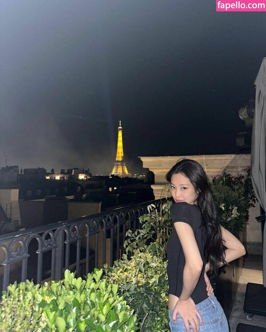 Jennie | BLΛƆKPIИK leaked nude photo #0553 (Jennie | BLΛƆKPIИK / Blackpink / jennierubyjane / sheflieshigh)