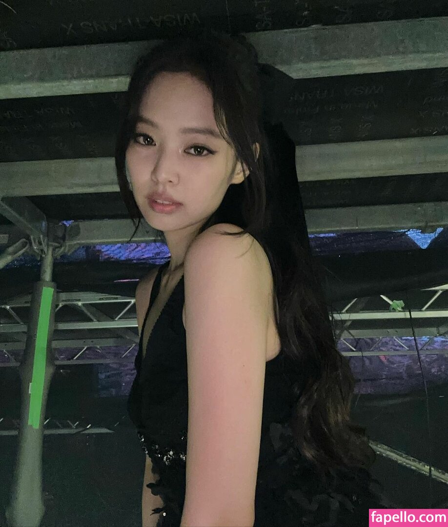 Jennie | BLΛƆKPIИK leaked nude photo #0560 (Jennie | BLΛƆKPIИK / Blackpink / jennierubyjane / sheflieshigh)