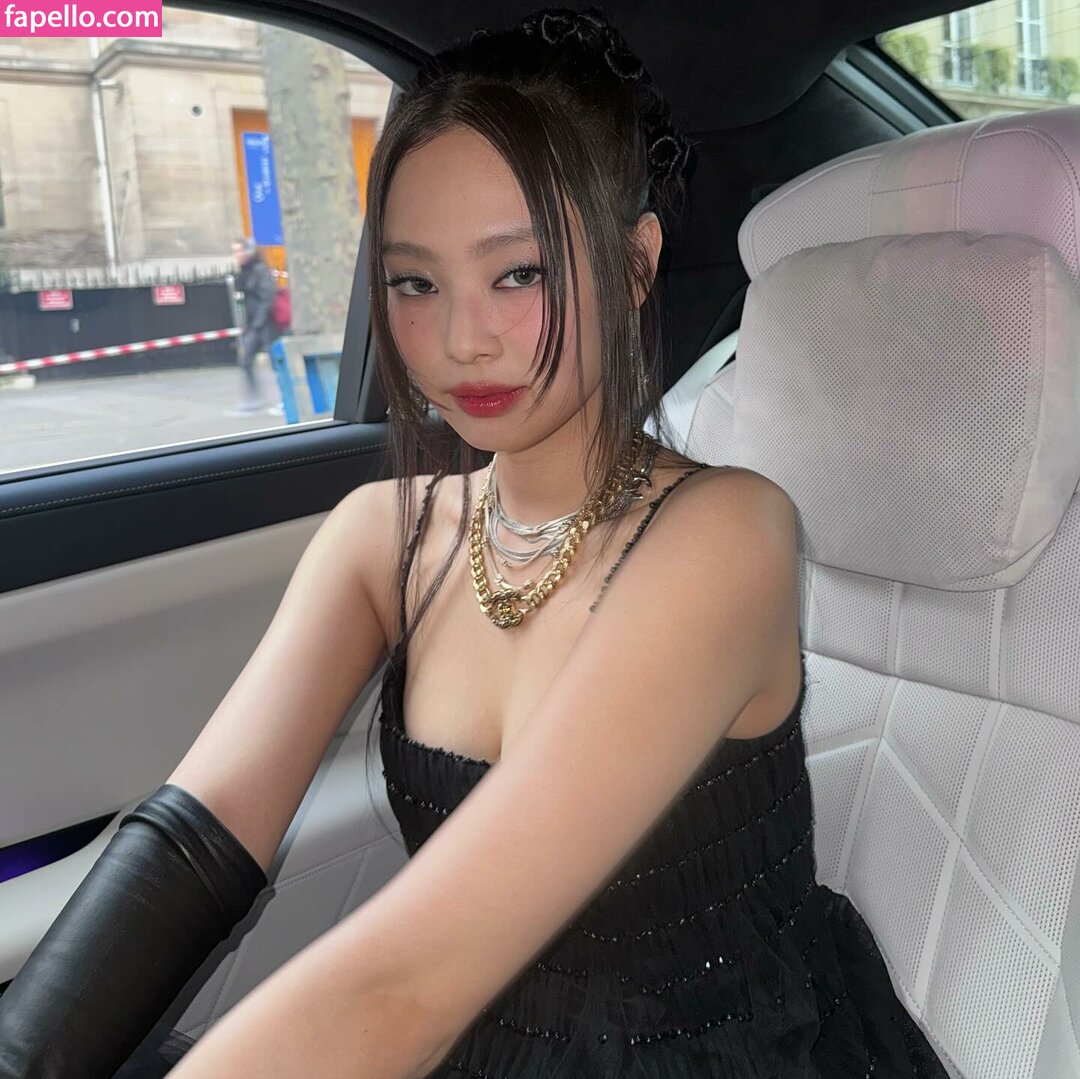 Jennie | BLΛƆKPIИK leaked nude photo #0764 (Jennie | BLΛƆKPIИK / Blackpink / jennierubyjane / sheflieshigh)