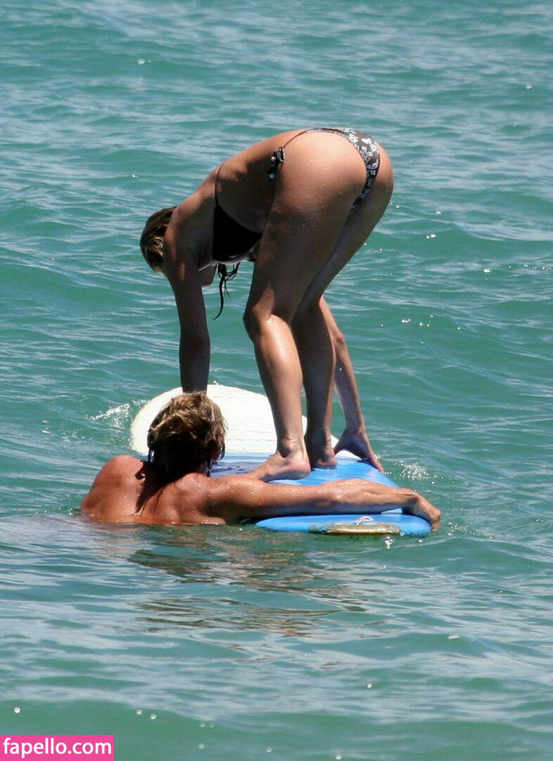 Jennifer Aniston leaked nude photo #0199 (Jennifer Aniston / jenniferaniston)