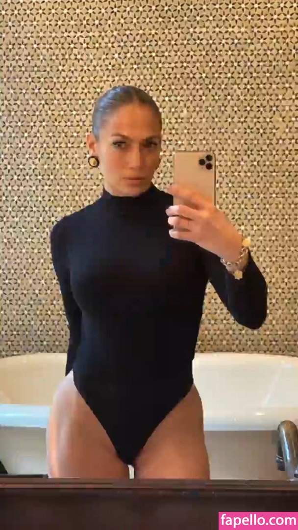 Jennifer Lopez leaked nude photo #0243 (Jennifer Lopez / jennifer_jlo / jlo)