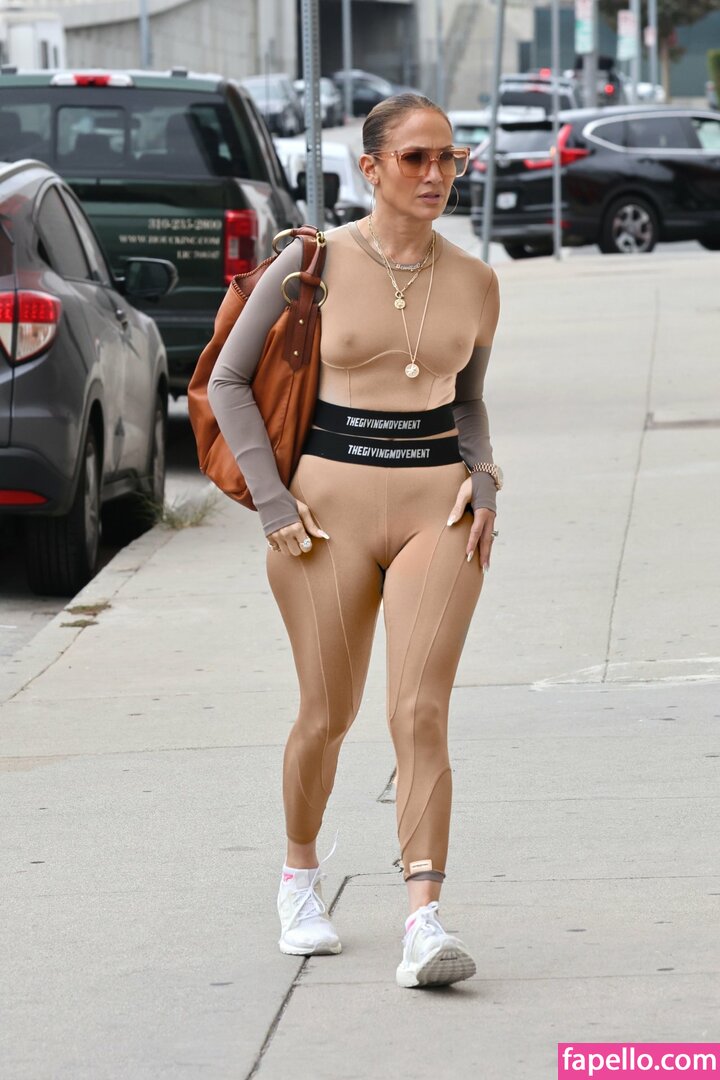 Jennifer Lopez leaked nude photo #1215 (Jennifer Lopez / jennifer_jlo / jlo)