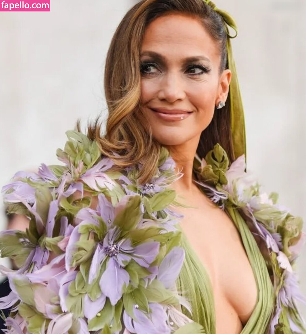 Jennifer Lopez Nude OnlyFans Leaks 1 Video and 3 Photos - Fapello