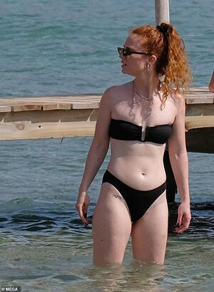 Jess Glynne nude #0011