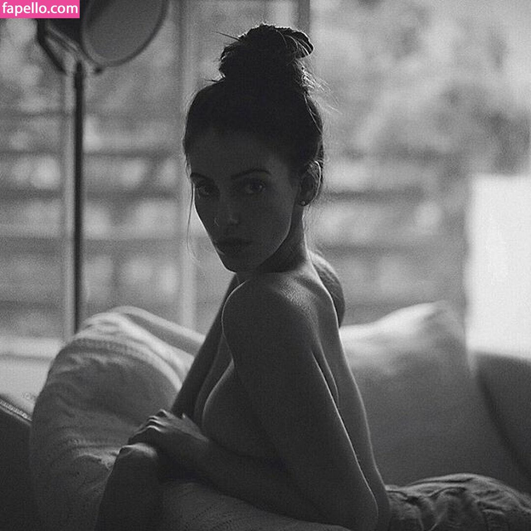 Jessica Lowndes leaked nude photo #0240 (Jessica Lowndes / jessicalowndes)